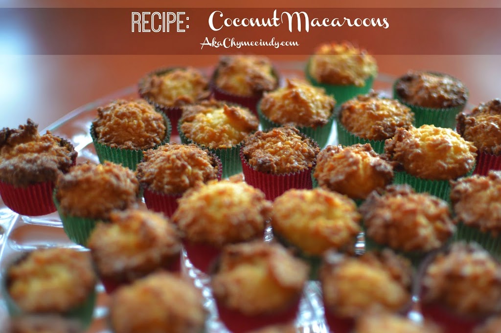 Sweet Treats: Mini Coconut Macaroons
